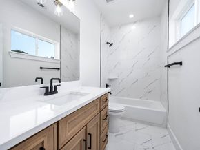 3203 St Emanuel Street B, Houston TX 77004
