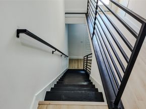 819 North Loop, Houston TX 77022