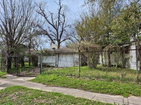 4618 Sharon Street, Houston TX 77020