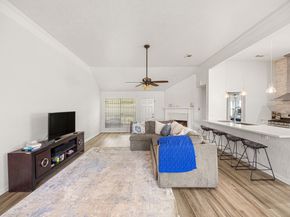 318 Breeze Park Drive, Houston TX 77015