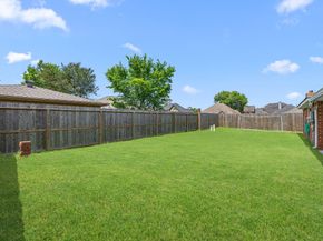 318 Breeze Park Drive, Houston TX 77015