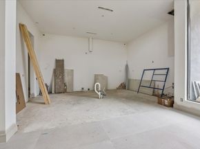 5403 Meadow Lake Lane, Houston TX 77056