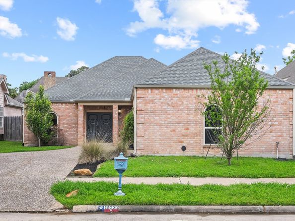 12222 Gladewick Drive, Houston TX 77077