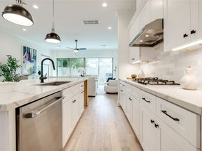 610 WILLARD Street, Houston TX 77006