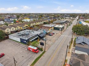 527 Oxford Street C, Houston TX 77007