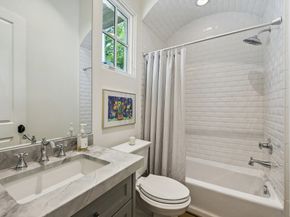 6231 Briar Rose Drive, Houston TX 77057