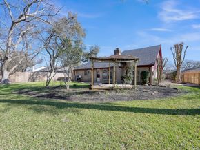 6614 Vialinda Drive, Houston TX 77083