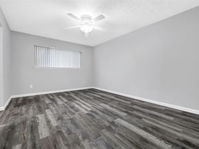 11727 Scottsdale Drive, Meadows Place TX 77477