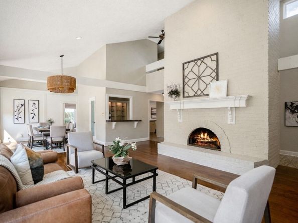 1306 Riverview Court, Houston TX 77077