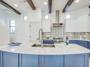 1206 W 24th Street, Houston TX 77008