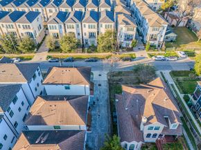 1206 W 24th Street, Houston TX 77008