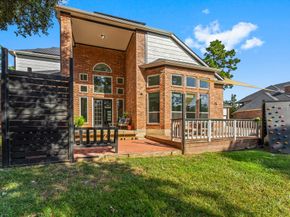 24611 W Kingscrest Circle, Spring TX 77389