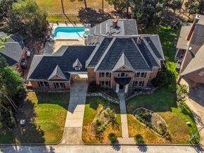 24611 W Kingscrest Circle, Spring TX 77389