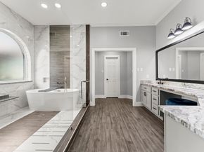 24611 W Kingscrest Circle, Spring TX 77389