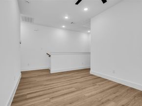 1504 Griffin Street, Houston TX 77009