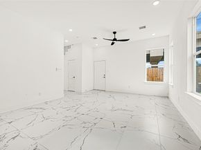 9334 Waller Street, Houston TX 77012