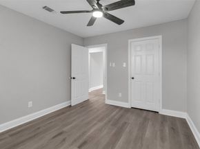 3613 Crane Street, Houston TX 77026