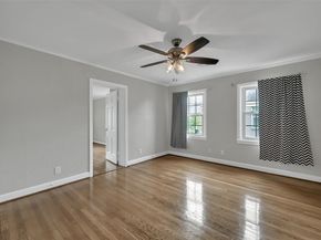 3215 Milburn Street, Houston TX 77021