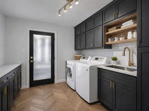 3215 Milburn Street, Houston TX 77021