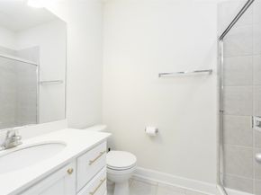 15406 Easton Gate Lane, Houston TX 77044