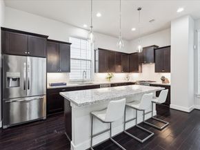 5212 Larkin Street, Houston TX 77007