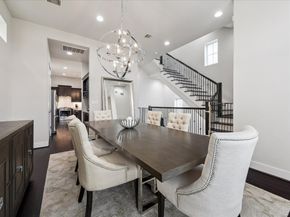 5212 Larkin Street, Houston TX 77007