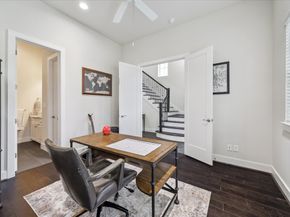 5212 Larkin Street, Houston TX 77007