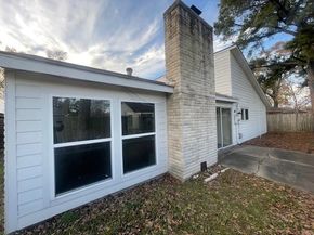 311 Edgeton Court, Houston TX 77015