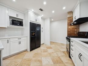 12407 Brandywyne Drive, Houston TX 77077