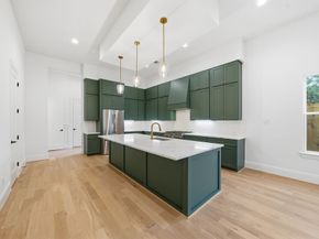 525 W 26th Street, Houston TX 77008