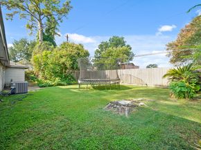 1219 Wisterwood Drive, Houston TX 77043
