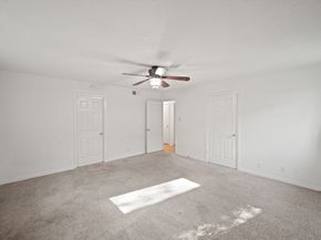 1219 Wisterwood Drive, Houston TX 77043