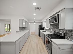 1219 Wisterwood Drive, Houston TX 77043