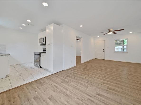 7346 Calais Road, Houston TX 77033