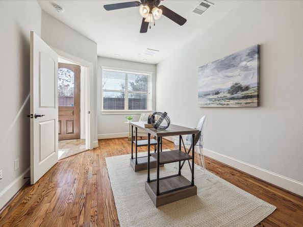 303 Bethje Street, Houston TX 77007