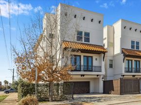 303 Bethje Street, Houston TX 77007