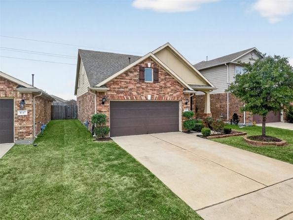 8151 Aleppo Pine Lane, Cypress TX 77433