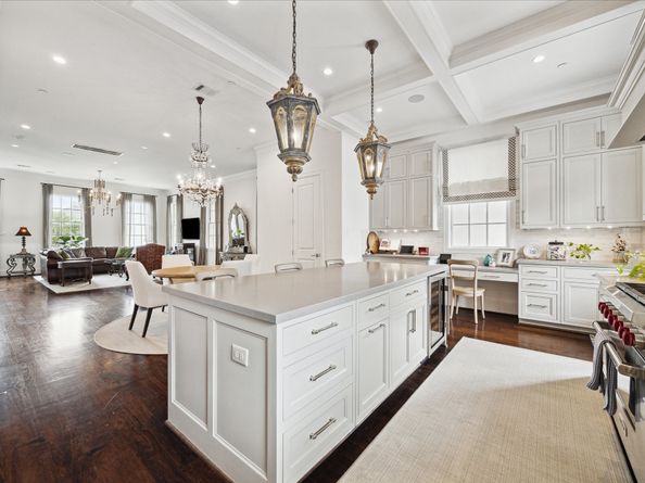 216 Morningside Park Street, Houston TX 77024