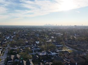 1507 Jacquelyn Drive, Houston TX 77055