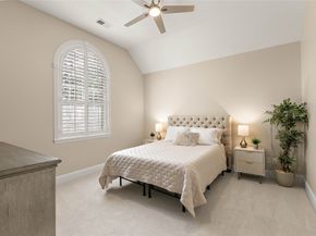 6 Steepbank Drive, The Woodlands TX 77381