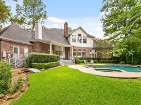 6 Steepbank Drive, The Woodlands TX 77381