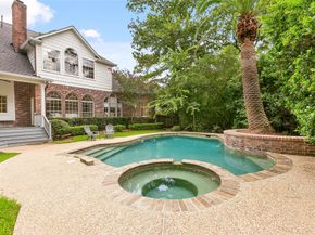 6 Steepbank Drive, The Woodlands TX 77381