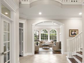 6 Steepbank Drive, The Woodlands TX 77381