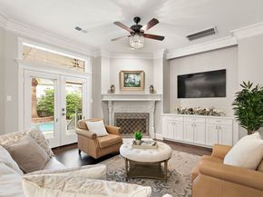 6 Steepbank Drive, The Woodlands TX 77381