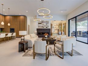 2006 Suffolk Drive, Houston TX 77027