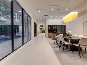 2006 Suffolk Drive, Houston TX 77027