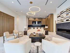 2006 Suffolk Drive, Houston TX 77027