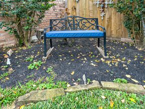 818 Olney Oak Drive, Houston TX 77079