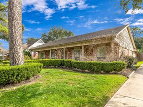 818 Olney Oak Drive, Houston TX 77079