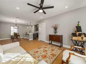 2201 Hailey Street, Houston TX 77026